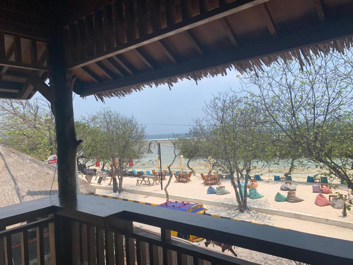 Q'Pelagos Sunset Bungalow Τζίλι Τραγουανγκάν Εξωτερικό φωτογραφία